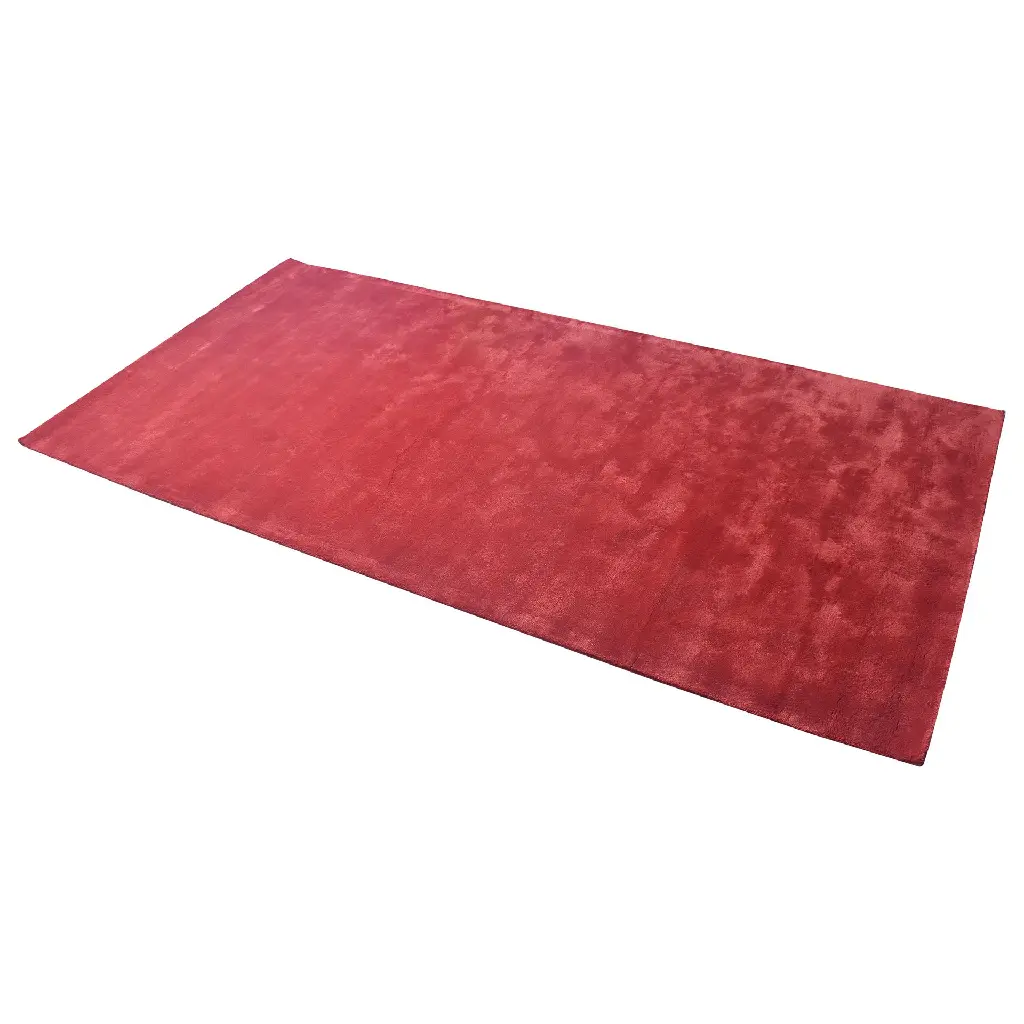 RED CARPET  (1).webp