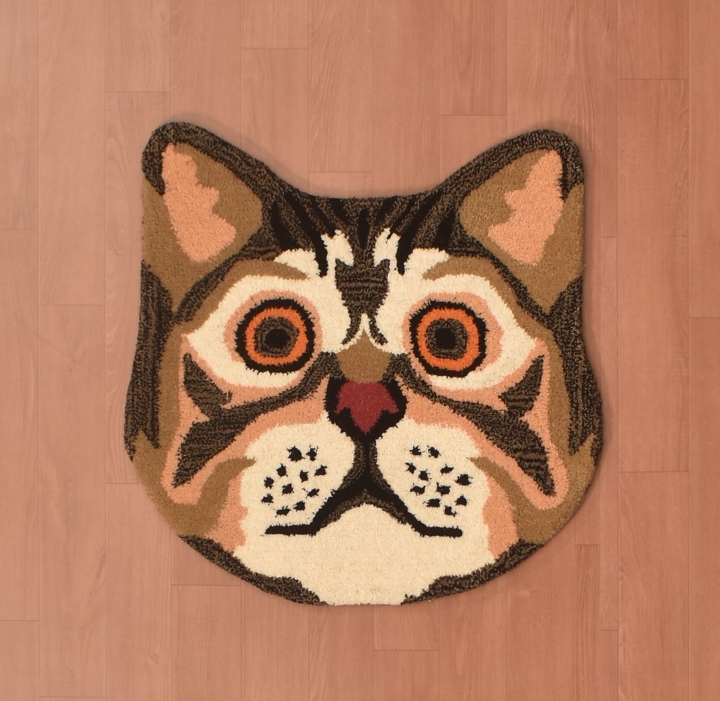 CAT 2X2 CUSTOM POTRAIT HANDTUFTED RUG